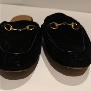 Gucci | Shoes | Gucci Black And Gold Mules Luxurious Design  display picture 2